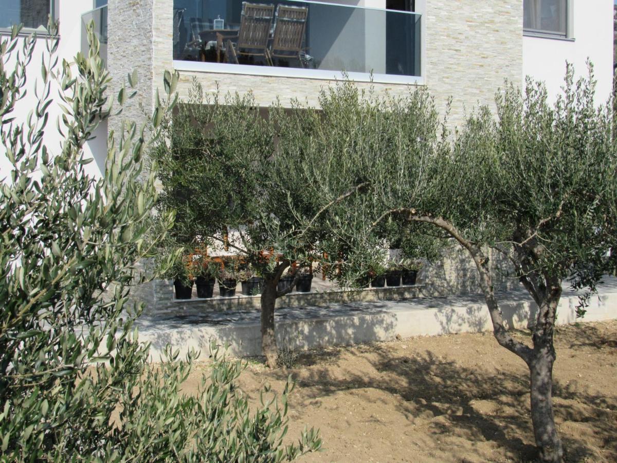 Апартаменты Olives Garden Трогир Экстерьер фото